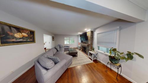 58-Narragansett-Ave-08012025 184331