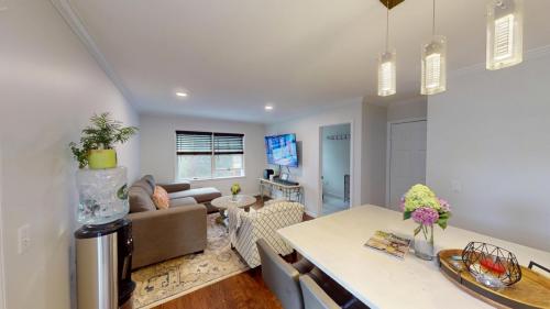 58-Narragansett-Ave-08012025 184656