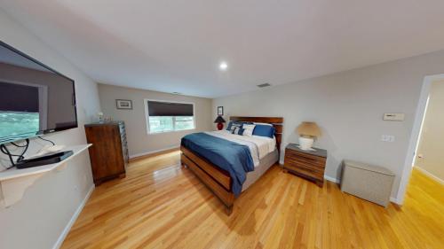 58-Narragansett-Ave-08012025 185959