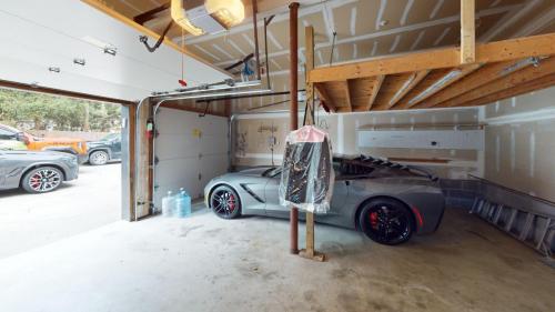 58-Narragansett-Ave-Garage 1