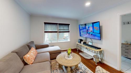 58-Narragansett-Ave-Living-Room 1